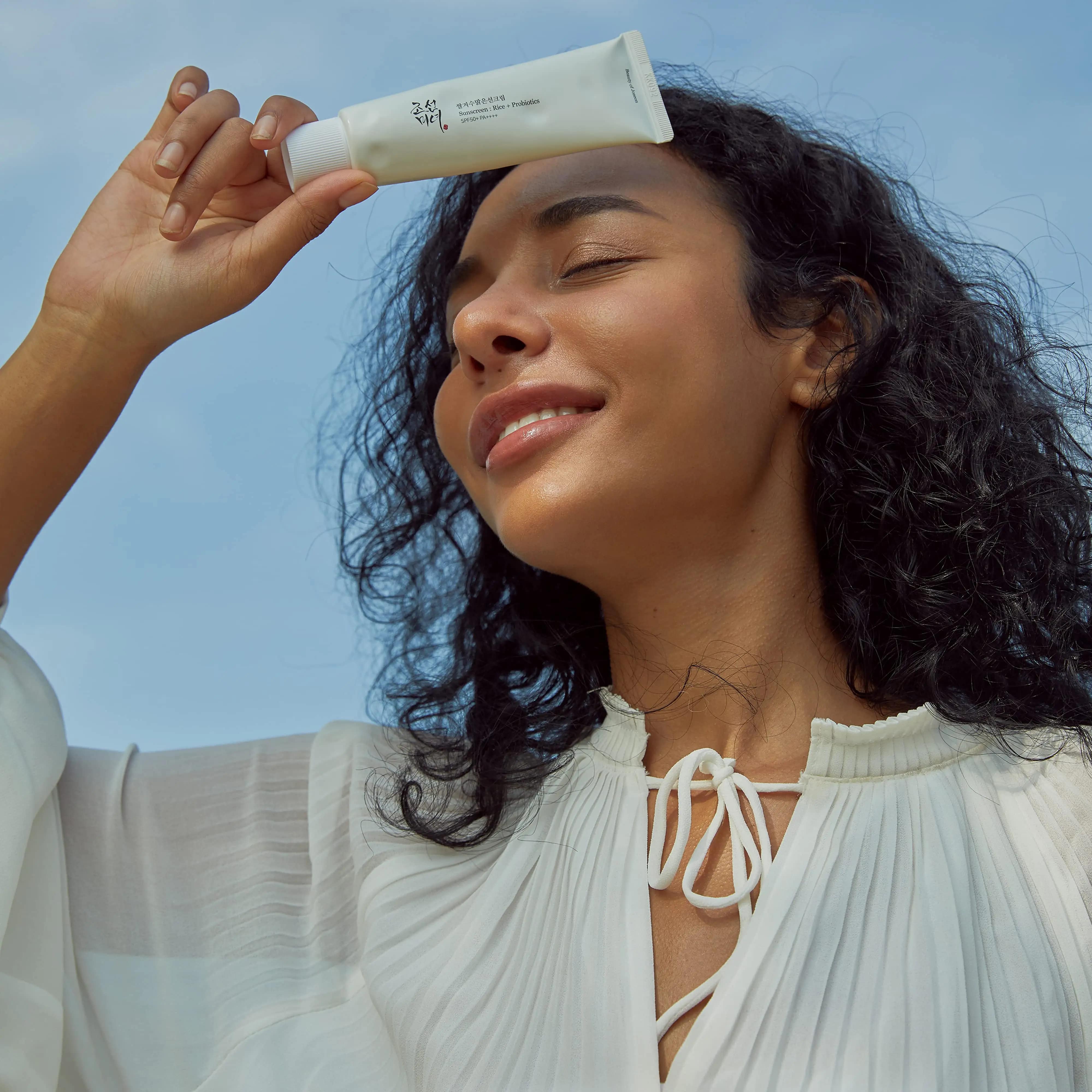 Hydrating Sunscreen: Rice + Probiotics (spf 50+ pa++++) – Avalaine
